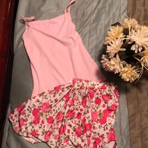 A small girls skirt set in excellent condition